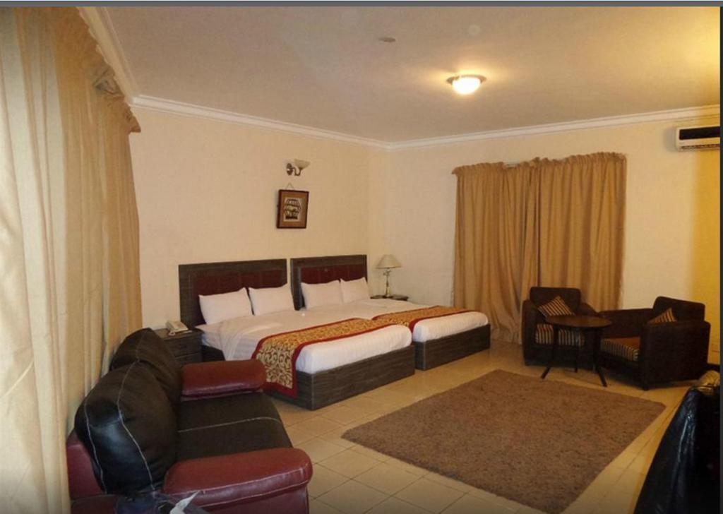 Blue Lodge Hotel Lagos Phòng bức ảnh